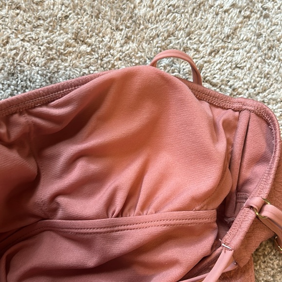 Pink one piece swim suit - Picture 4 of 4
